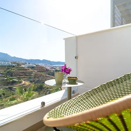 Apartment Vista - Bayview Hills Luxury With Free Padel & Torrox