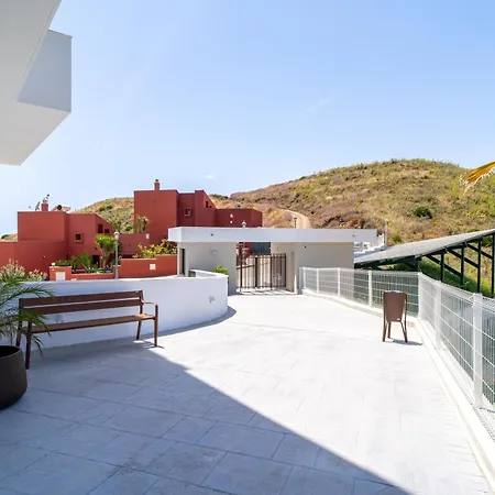 Vista - Bayview Hills Luxury With Free Padel & Apartment